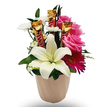 Hatem flowers  -  Soft Combo Flower Bouquet/Arrangement