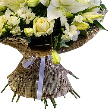 Hannover blomster- Bukett med hvite roser og liljer Blomsterarrangementer bukett