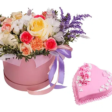 Junction flowers  -  flower box arrangement with delicate Cake Flower Bouquet/Arrangement