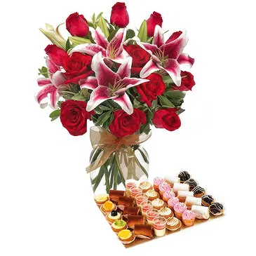 Elat flowers  -  Bouquet of red roses and pink lilies with swe Flower Bouquet/Arrangement