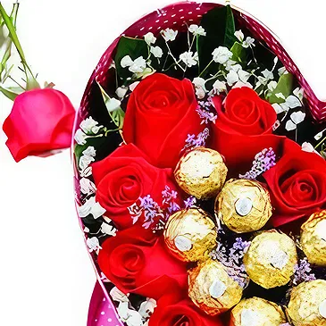 China flowers  -  Red Roses & Chocolates in Heart Box with Gree Flower Bouquet/Arrangement