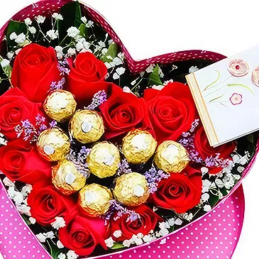 China flowers  -  Red Roses & Chocolates in Heart Box with Gree Flower Bouquet/Arrangement