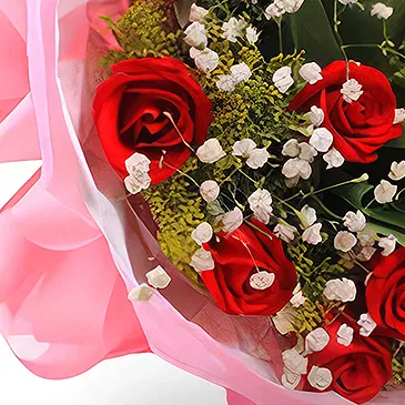 China flowers  -  Red Roses and White Lily with Baby’s Breath B Flower Bouquet/Arrangement