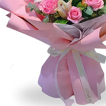 China flowers  -  Graceful Pink Rose and Lily Floral Bouquet Flower Bouquet/Arrangement