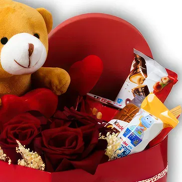 Braga flowers  -  Box with teddy + 3 Roses with Kinders Flower Bouquet/Arrangement