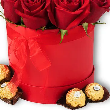 Braga flowers  -  Chocolates and Roses Luxury Box Flower Bouquet/Arrangement