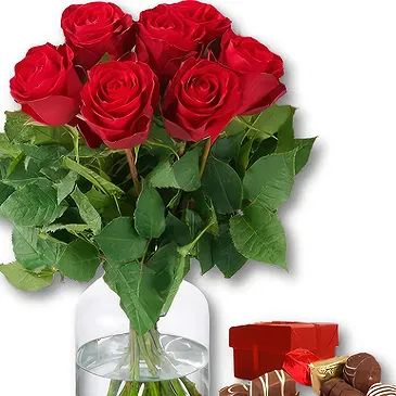 Amsterdam-Zuidoost flowers  -  Red Roses Bouquet and Chocolates Flower Bouquet/Arrangement