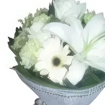 Phitsanulok flowers  -  Purity of Love  Flower Bouquet/Arrangement