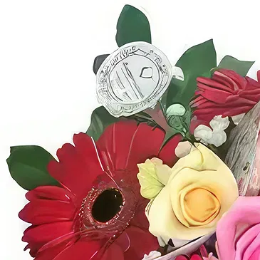 Terre Rouge flowers  -  Royal Kaza- Pozi Flower Bouquet/Arrangement