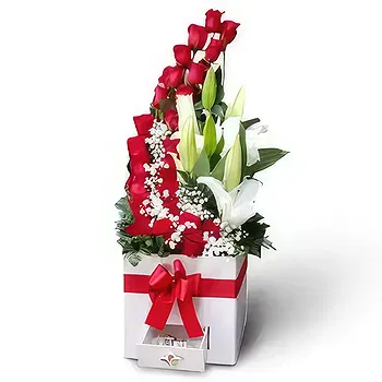 Honduras flowers  -  Dramatic Blend Flower Delivery