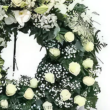 Chinda flowers  -  Farewell Crown of Roses Flower Bouquet/Arrangement