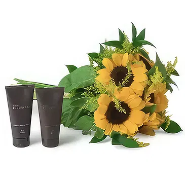 Santa Maria da Boa Vista flowers  -  Shiny Gift Flower Bouquet/Arrangement