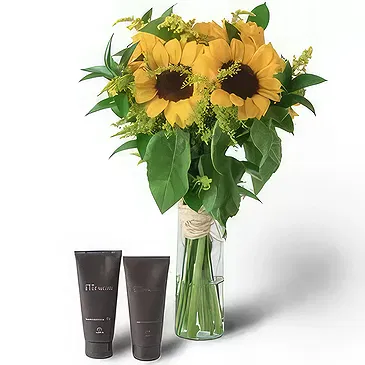 Santa Maria da Boa Vista flowers  -  Smiles for Miles Flower Bouquet/Arrangement