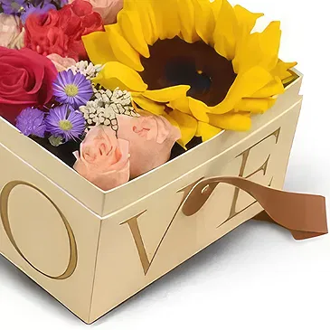 Buangkok flowers  -  Fantastic Floral Box Flower Bouquet/Arrangement