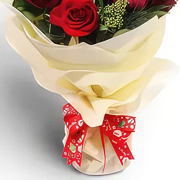 Buangkok flowers  -  Stylish Red Christmas Roses Flower Bouquet/Arrangement