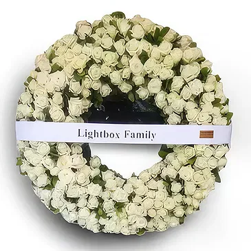 Adma flowers  -  Wreath expand Flower Bouquet/Arrangement