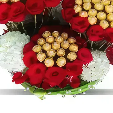 Chingangbam Leikai flowers  -  Luxury Triple Delight Flower Bouquet/Arrangement