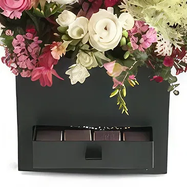 Adma flowers  -  Love Capture Flower Bouquet/Arrangement