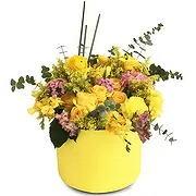 Adma online Florist - Soft Fiesta Bouquet