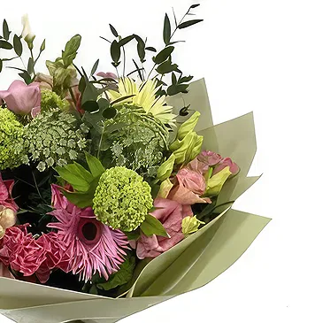 Estonia flowers  -  Enchanted Elegance Flower Bouquet/Arrangement