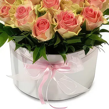 Estonia flowers  -  Round Box Flower Bouquet/Arrangement