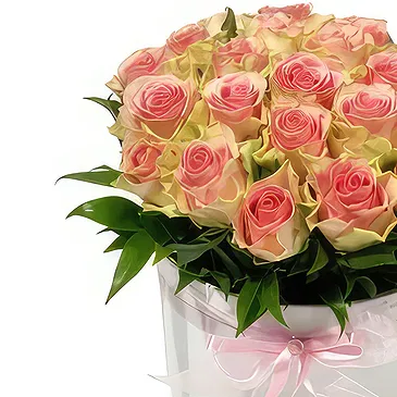 Estonia flowers  -  Round Box Flower Bouquet/Arrangement