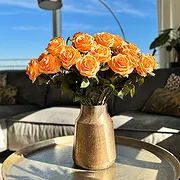 Osidda online Florist - Imperial Peach Roses Bouquet