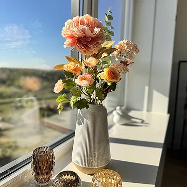 Halta blomster- Varm og koselig bukett Blomsterarrangementer bukett