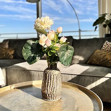 Halta blomster- Hvit bukett Blomsterarrangementer bukett
