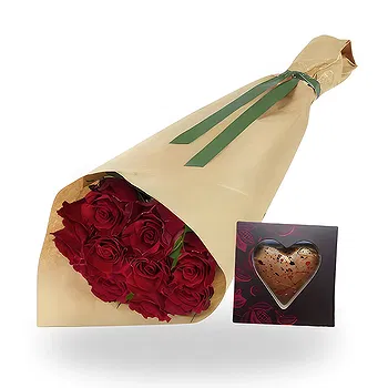 Norway flowers  -  Elegant Red Roses & Chocolate Combo Flower Delivery