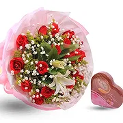 China online Florist - Romantic Red Roses & White Lily Hand Bouquet Bouquet