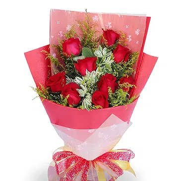China flowers  -  Vibrant Red Roses Hand Bouquet in Red Package Flower Bouquet/Arrangement