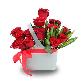 United Arab Emirates flowers  -  Rose Handbag Flower Delivery