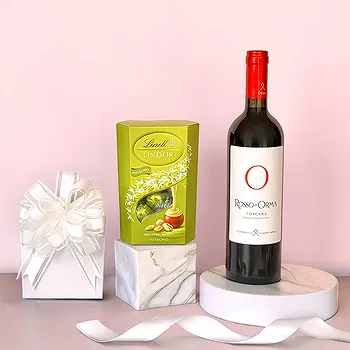 Puroniitty rože- Italijansko rdeče vino in Lindt pistacijevi t Cvet Dostava