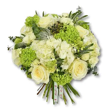 United Arab Emirates flowers  -  White Rose and Hydrangea Bouquet Flower Delivery