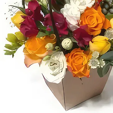 Budapest flowers  -  Good to See You- Flower Box Flower Bouquet/Arrangement