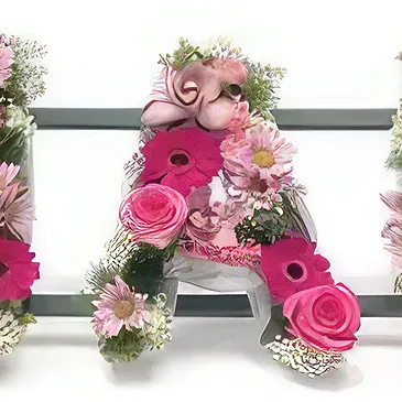 United Kingdom flowers  -  Pretty Pink Flower Bouquet/Arrangement