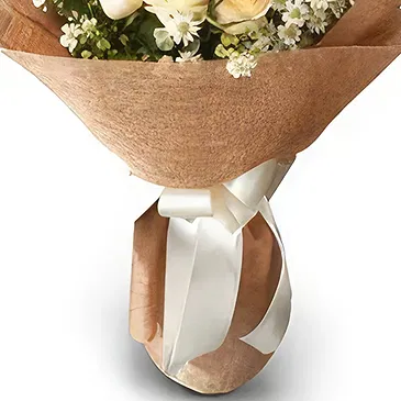 Cung Kiệm flowers  -  Cozy Petals Flower Bouquet/Arrangement