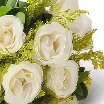 Chile flowers  -  Bouquet of 12 White Roses Flower Bouquet/Arrangement