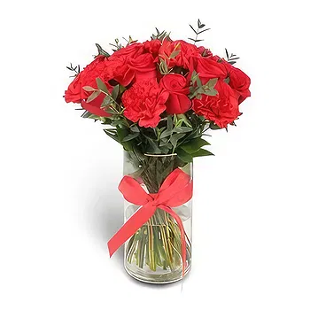United Arab Emirates flowers  -  Charming Floral Ensemble Flower Delivery