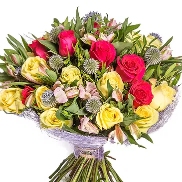 Oman flowers  -  Radiant Roses Flower Bouquet/Arrangement