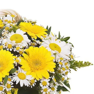 Italië bloemen bloemist- Mand met witte en gele bloemen Boeket/bloemstuk