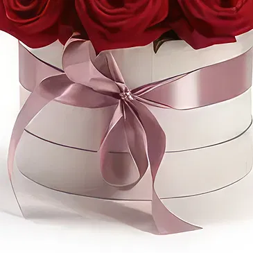 Budapest flowers  -  ETERNAL LOVE - ROSE BOX Flower Bouquet/Arrangement