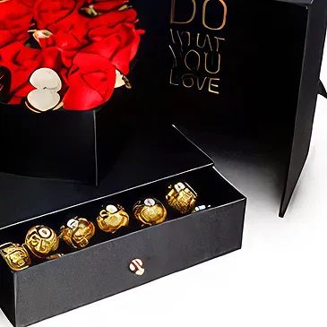 Buangkok flowers  -  Opulent Dark Box Flower Bouquet/Arrangement