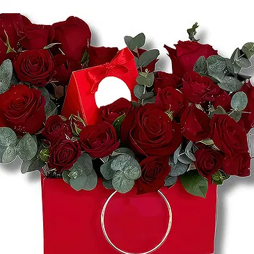 Garhoud flowers  -  Chocolate and Roses Box Flower Bouquet/Arrangement
