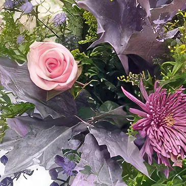 Cala Llonga flowers  -  Elegant Colors Flower Bouquet/Arrangement