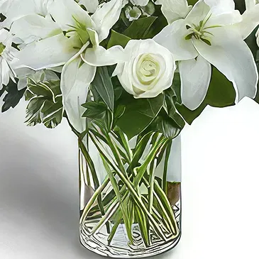 Garhoud flowers  -  Classic White Flower Vase Flower Bouquet/Arrangement
