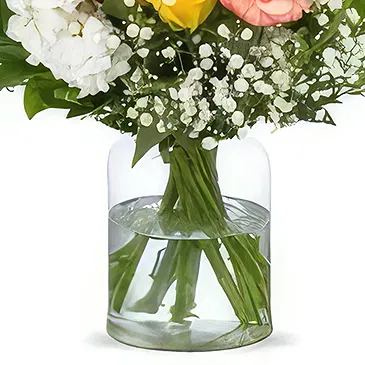 Amsterdam-Zuidoost flowers  -  Delightful Love Flower Bouquet/Arrangement
