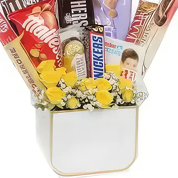 Tarut Blumen Florist- Rosen & Pralinen Bouquet/Blumenschmuck
