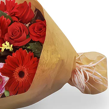 Greece flowers  -  RED TEMPTATIONS Flower Bouquet/Arrangement